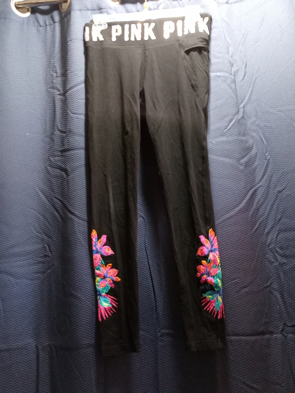 PINK Victoria's Secret Black Floral Embroidered Leggings